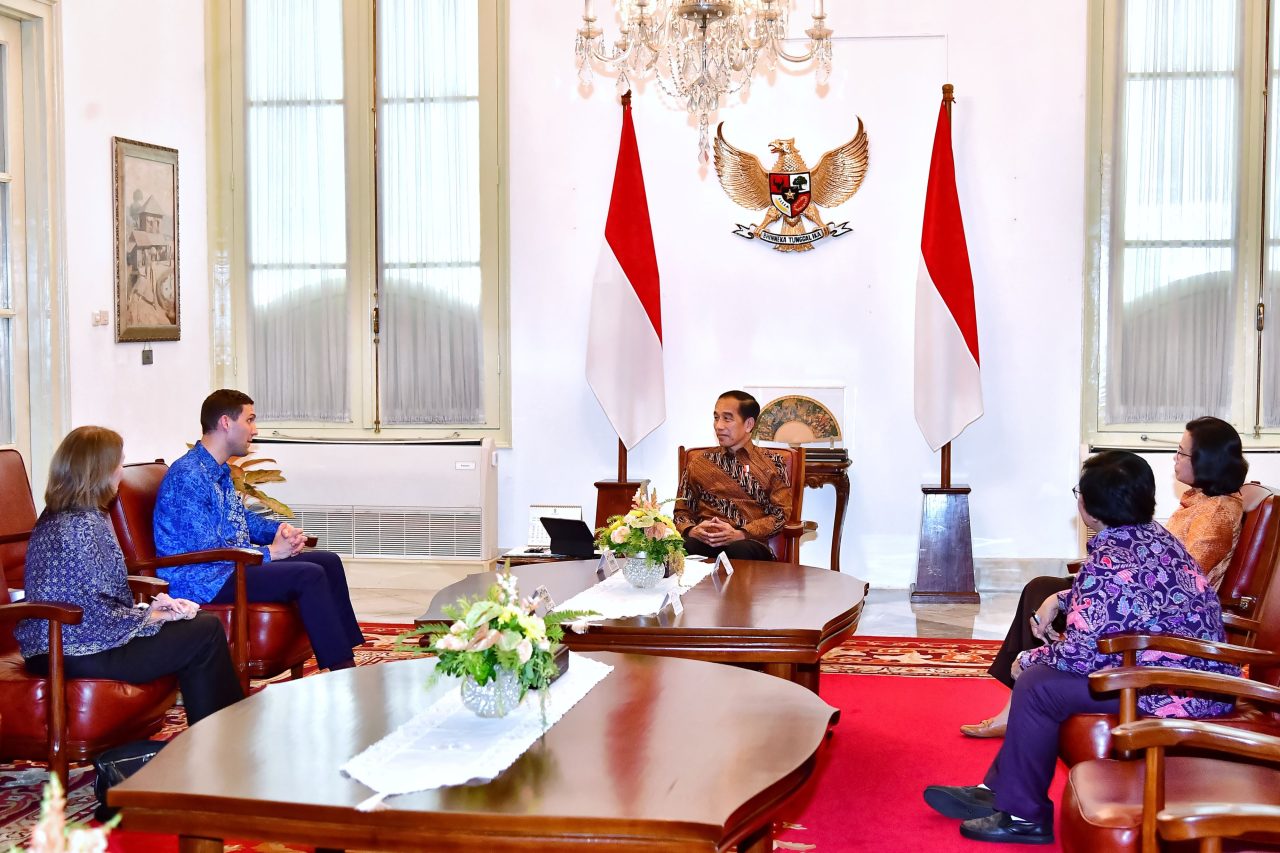 Presiden Jokowi Terima Delegasi Menteri Iklim dan Lingkungan Hidup Norwegia di Istana Merdeka
