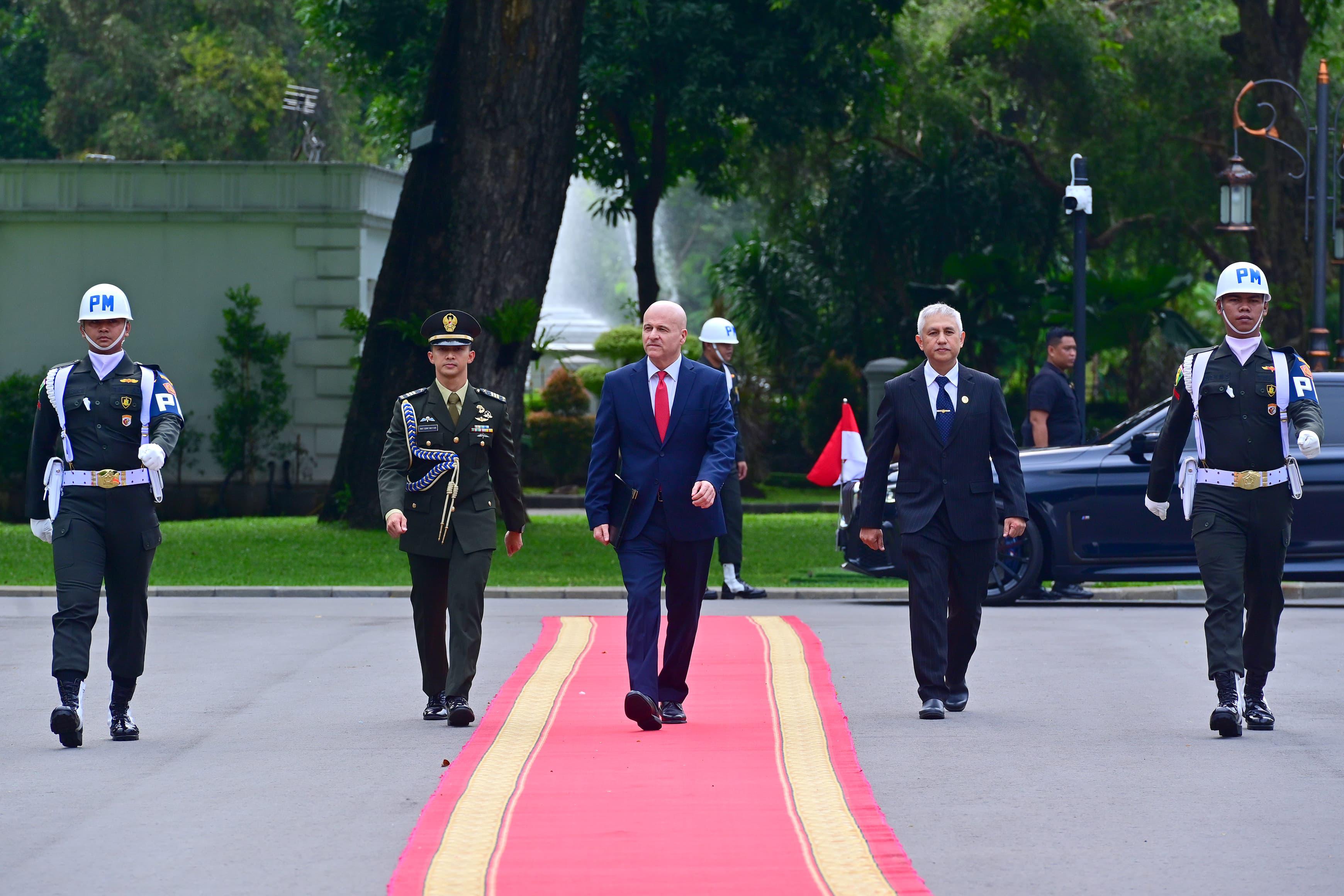 Presiden Jokowi Terima Surat Kepercayaan 9 Duta Besar Negara Sahabat