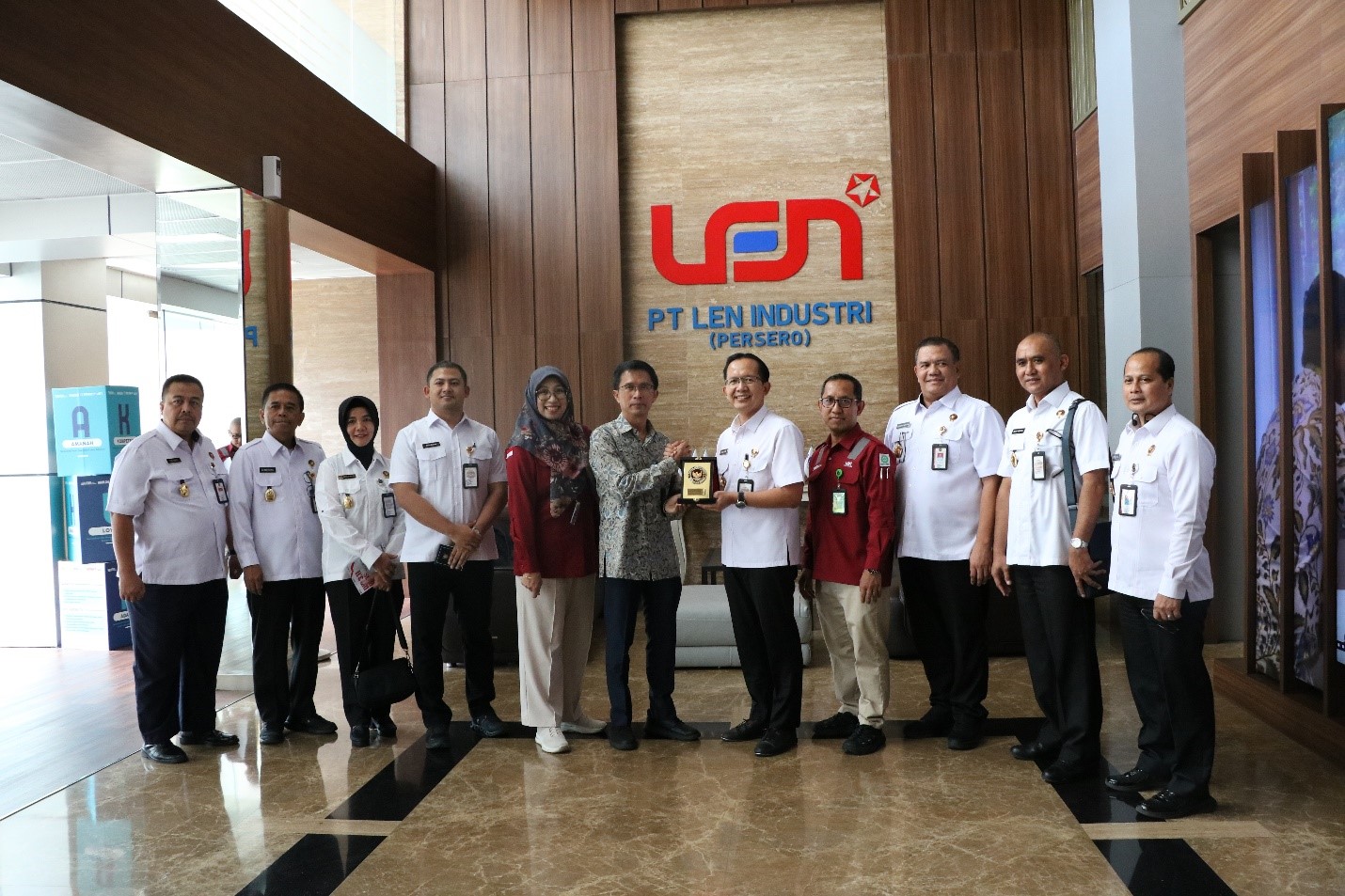 DPN Kunjungi PT. Len Industri, Perkuat Sinergi dan Kemandirian Industri Pertahanan Nasional