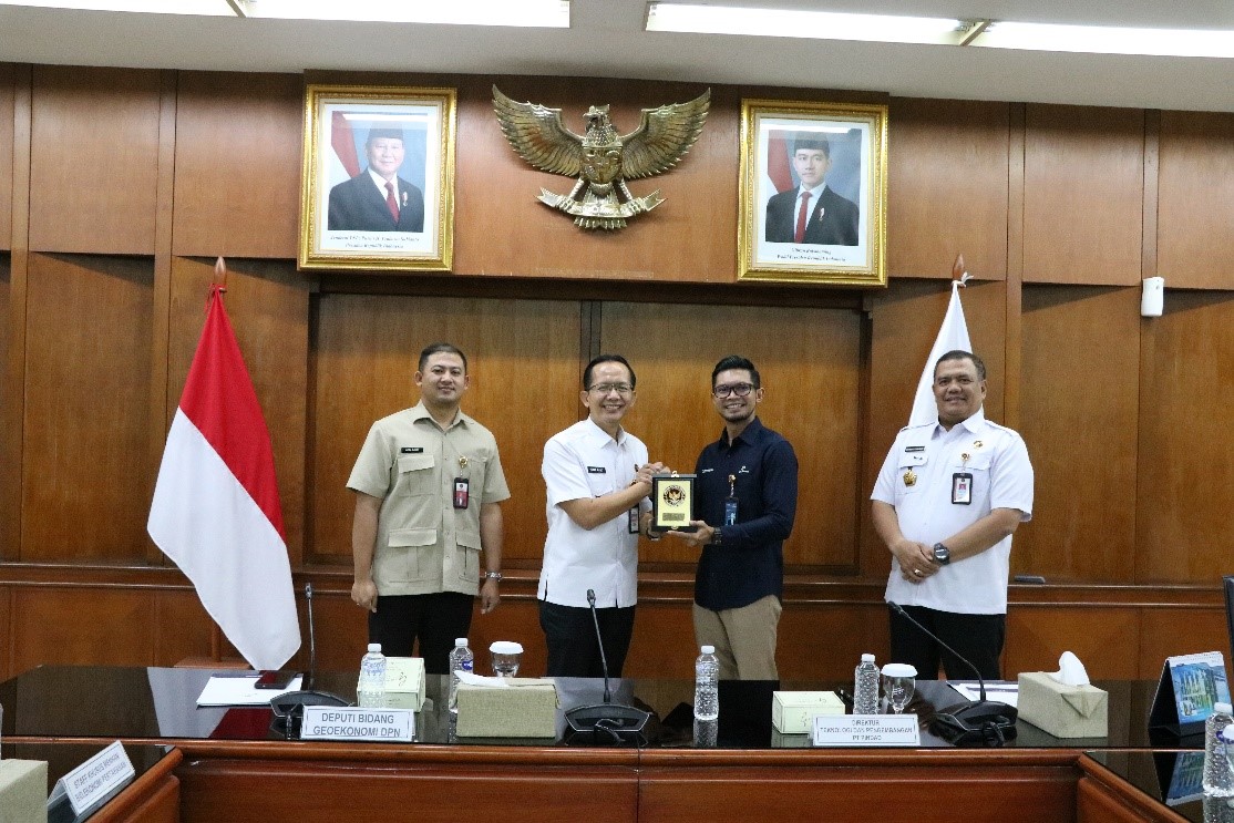 pindad 2
