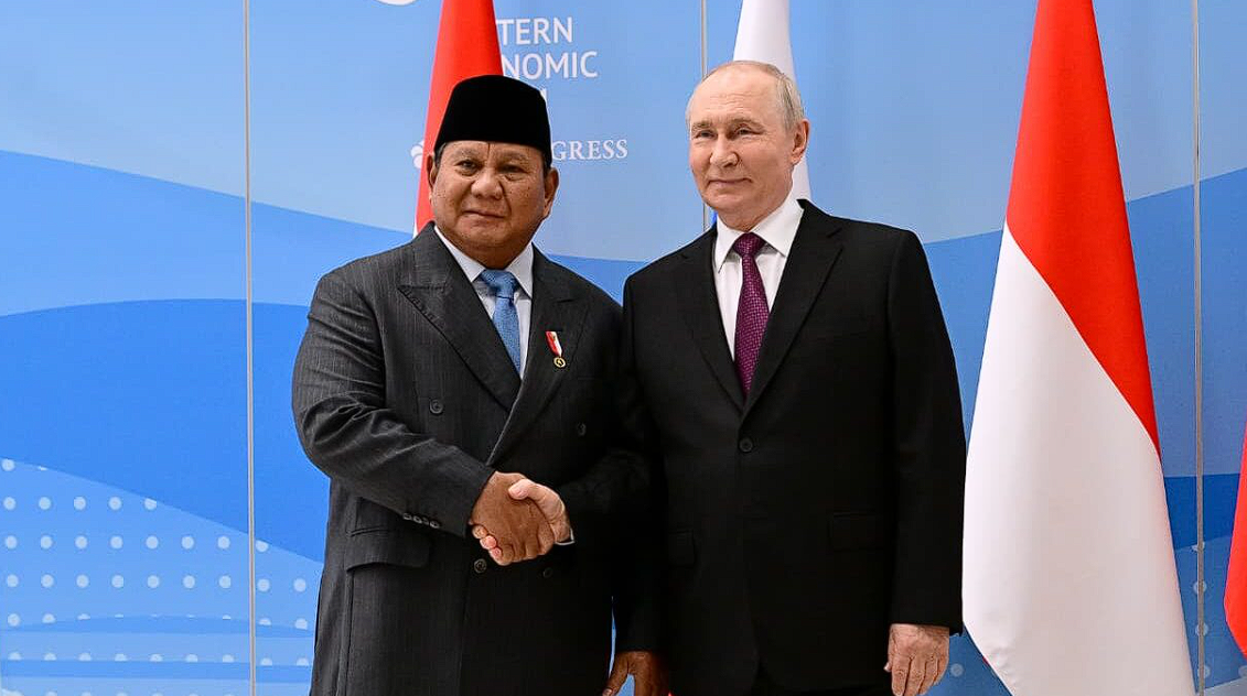 Presiden Prabowo dan Presiden Putin Bertemu di Vladivostok, Tegaskan Strategisnya Hubungan Indonesia-Rusia