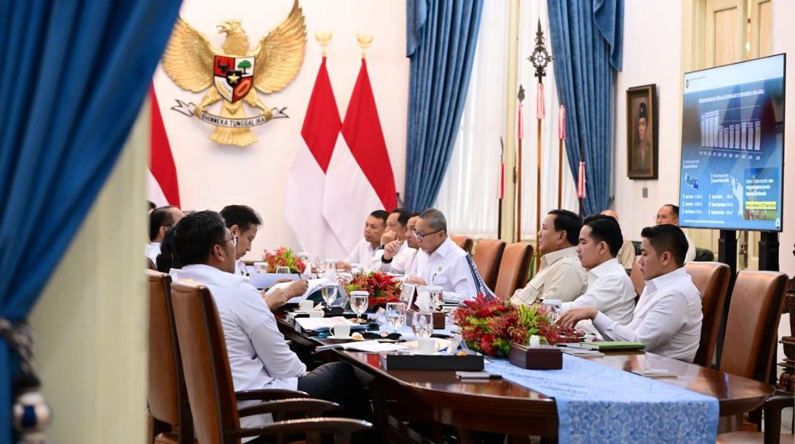 Presiden Prabowo Pimpin Ratas Percepatan Koperasi Merah Putih untuk Perkuat Ekonomi Desa