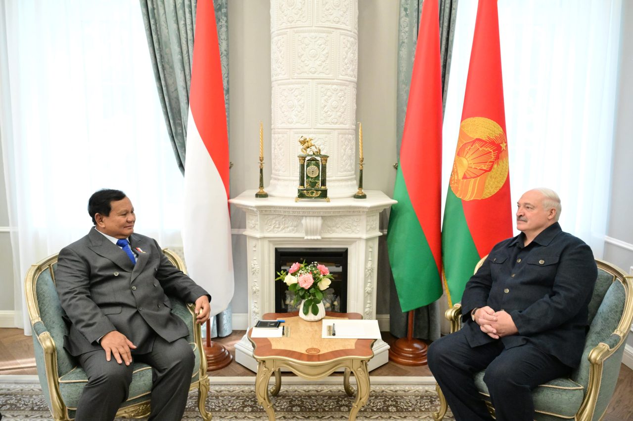 Bertemu Presiden Lukashenko di Ozyorny, Presiden Prabowo Bahas Kerja Sama Komoditas Strategis