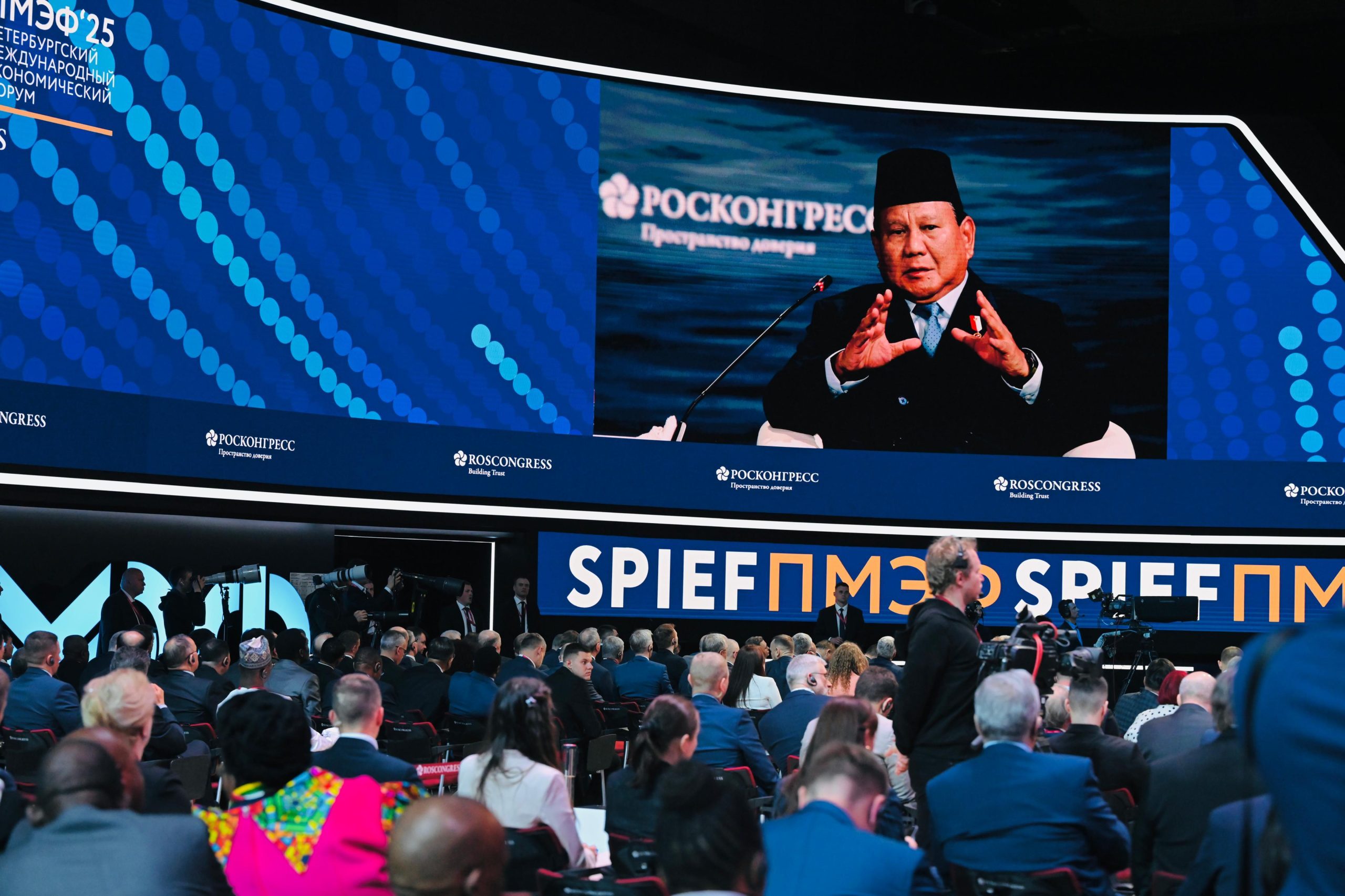 Pertumbuhan Ekonomi Menuju 7 Persen, Presiden Prabowo Usung Visi Kemitraan di SPIEF 2025