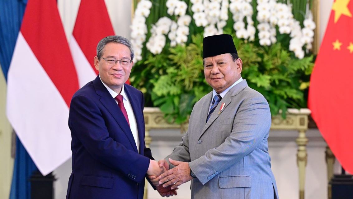 Presiden Prabowo dan Premier Li Qiang Tegaskan Komitmen Perkuat Kemitraan Strategis Indonesia–Tiongkok