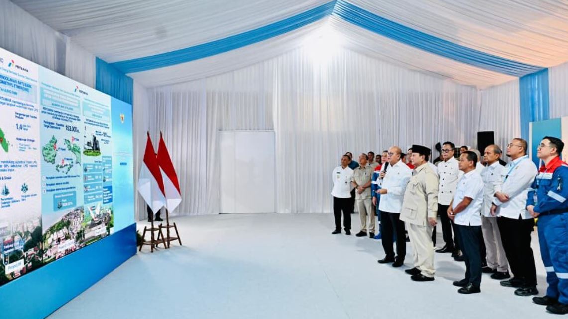 Dari Cilacap, Presiden Prabowo Tegaskan SDA Indonesia Harus Dinikmati Sepenuhnya oleh Rakyat
