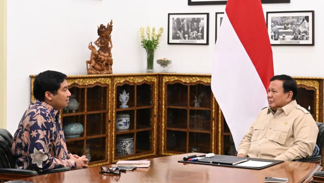 Presiden Prabowo Panggil Menteri PKP, Bahas Program Perumahan Rakyat dan KUR Perumahan