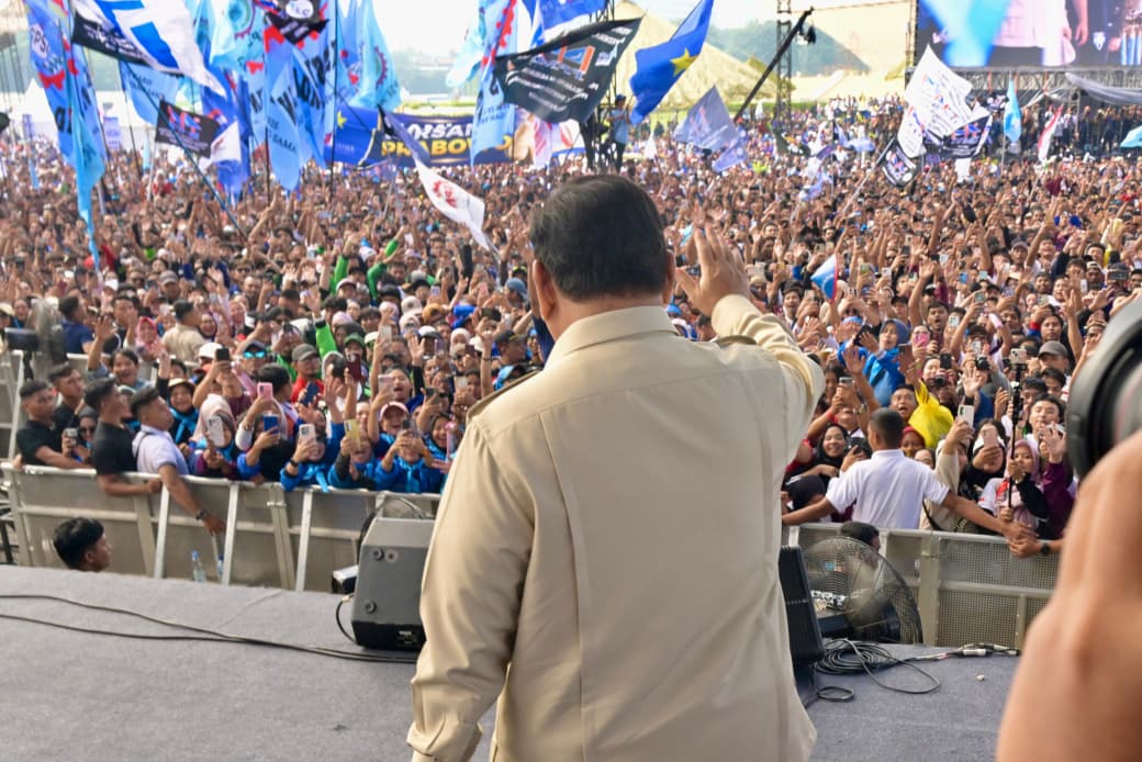 400 ribu Buruh Hadiri Peringatan Hari Buruh Internasional, Presiden Prabowo Tegaskan Tak Akan Gentar Bela Rakyat