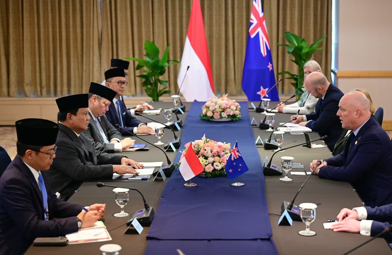 Presiden Prabowo Bertemu PM Selandia Baru Bahas Peningkatan Kerja Sama Ekonomi dan Perdagangan